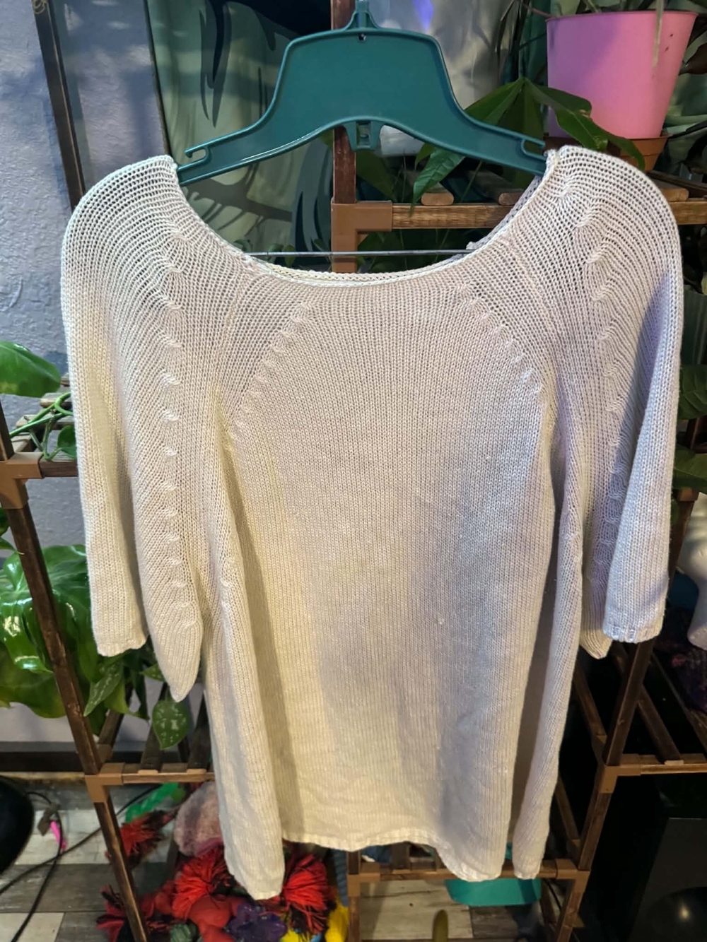 Liz Claiborne Cream Scoop Neck Knit Sweater